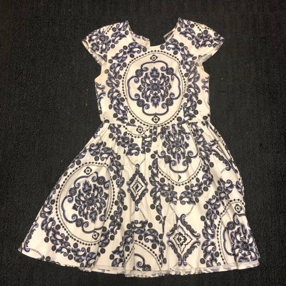 White and blue flora midi dress - Picture 2 of 2